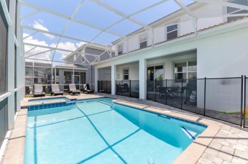 Rent Your Dream Holiday Villa in One of Orlando's most Exclusive ResortsChampions Gate Resort Orlando Villas 2864 - image 5