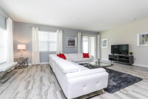You Will Love this 5 Star Home located on Champions Gate Resort Orlando Townhome 2879 - image 3