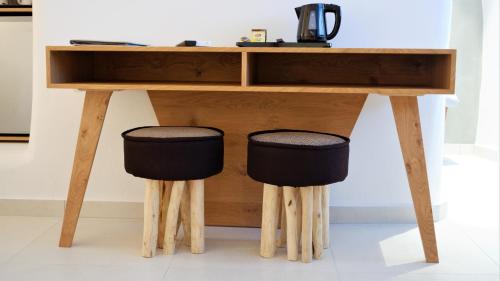 Iriana Suites - image 10