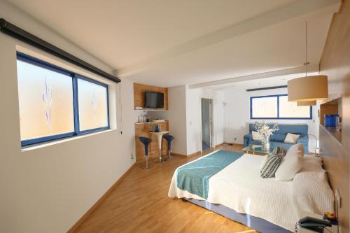 Hotel Fetiche Alojamiento con Encanto - image 13