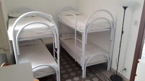 Sunrise Hostel & Rooms