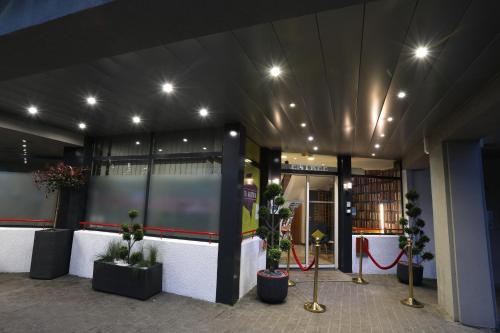 Hotel AUSTRIA Saint Etienne La Terrasse - image 9