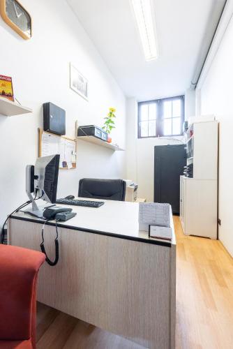 Apartments Praha 6 - image 12