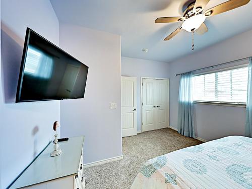 Eleventh Condo Unit #14 Condo - image 3