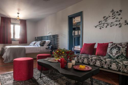 2 bedrooms, 4 beds