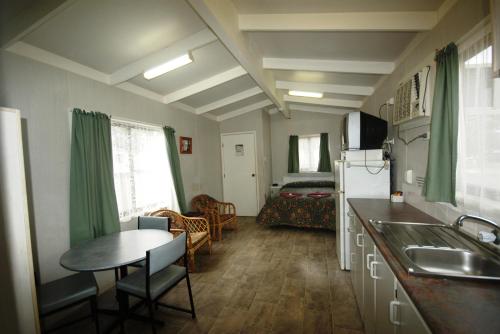 Big4 Acclaim Prospector Holiday Park near Kalgoorlie-Boulder repülőtér