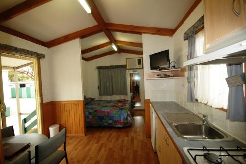 Big4 Acclaim Prospector Holiday Park near Kalgoorlie-Boulder repülőtér