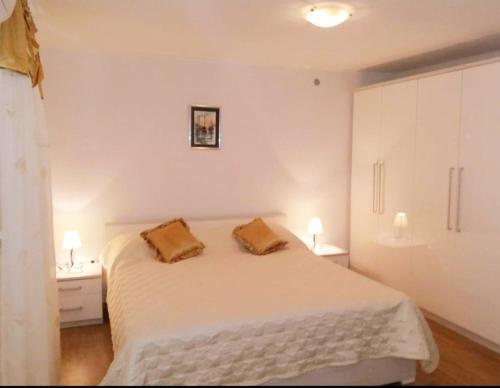 Apartman Perina in Trogir