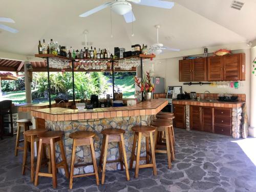 Pub/Lounge, Cabanas Rio Encantado in Alto Boquete