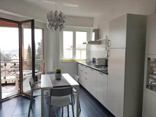Nomentana White Apartments, Рим (фото 3)