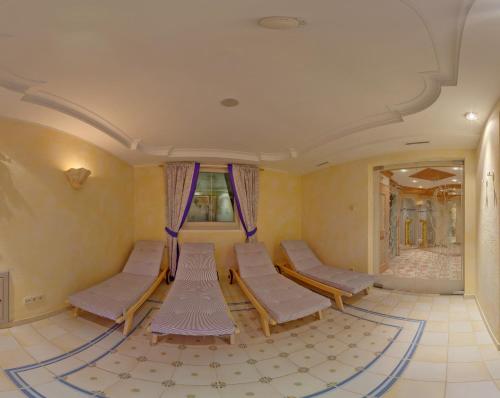 Hotel Serfauserhof - image 4