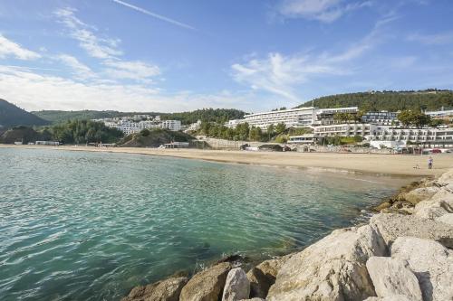 Sesimbra Prime Apartment by be@home