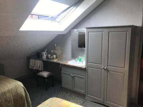 Cornerways Guest House - image 13