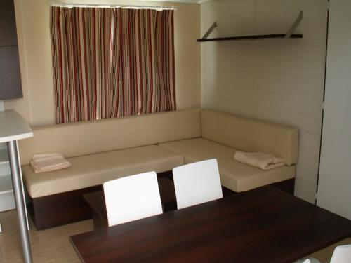 Camping La Verte Prairie in Forest Montiers