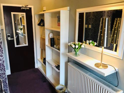 Cornerways Guest House - image 4