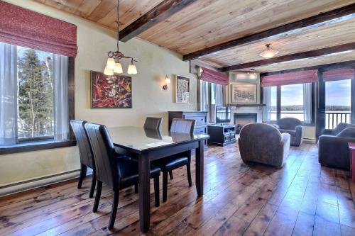 ليه كوندوز دو لاك تاورو (Les Condos du Lac Taureau) in فنادق ساينت-ميشيل-ديس-ساينتس