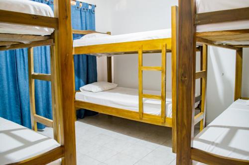 Hostal Ocean View HOSTAL OCEAN VIEW is perfectly located for both business and leisure guests in Cartagena. The property offers a high standard of service and amenities to suit the individual needs of all travelers. Se