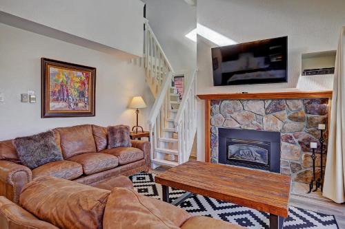 Lances West 13 Condo - image 2