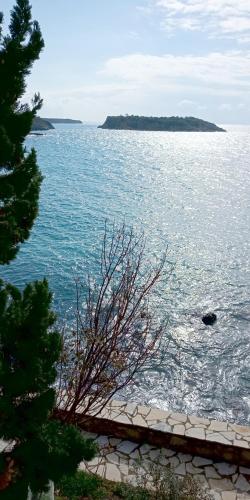 Gorgones, sea-front, great view 5