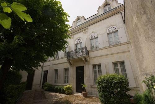 Chambres d'Hôtes Les Tilleuls - Chambre d'hôtes - Cognac