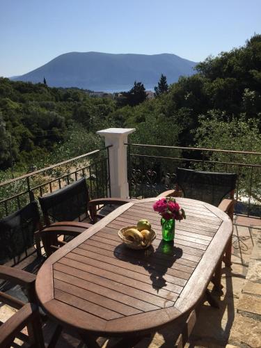 Balcony/terrace, Fioroula's Villa Fiskardo in Erisos