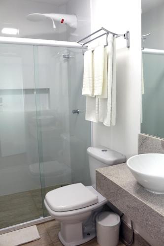 Standard Double or Twin Room image 6