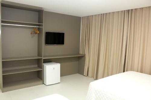 Classic Triple Room image 3