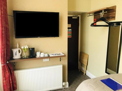 Cornerways Guest House - image 11