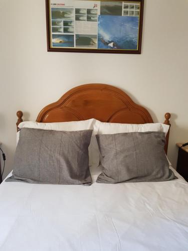  Cosy Beach Apartment, Ferienwohnung in Atouguia da Baleia