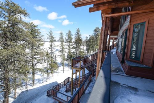 ليه كوندوز دو لاك تاورو (Les Condos du Lac Taureau) in فنادق ساينت-ميشيل-ديس-ساينتس