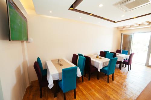 Adriatica beach hotel - image 5