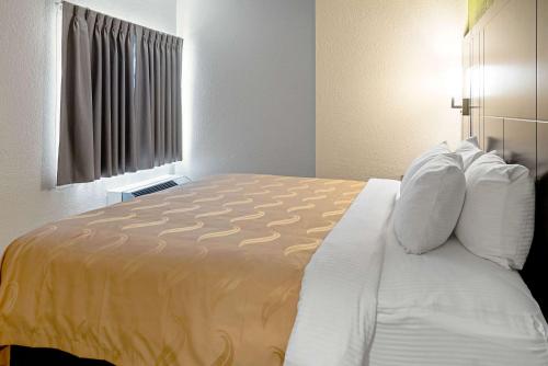 Quality Inn & Suites - main image