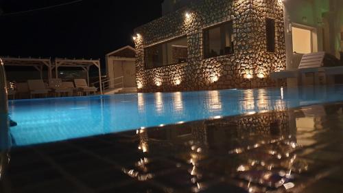 Iliada Hotel in Perivolos