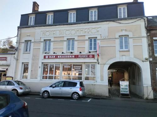 hotel du commerce, hotel in Sainte Marguerite Sur Fauville