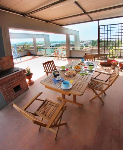  La Terrazza, Unterkunft in Empoli