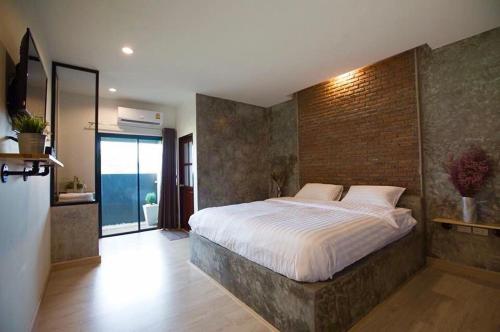 Pimchanok Resort thumbnail 3