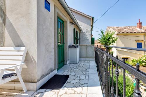 Apartments Nautica Mali Lošinj - image 2