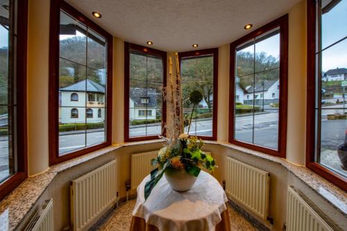 入口, 博夫雷登酒店 (Hotel Burgfrieden) in 拜爾施泰因
