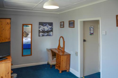 Llanerch Inn in แลนดรินด็อด เวลส์