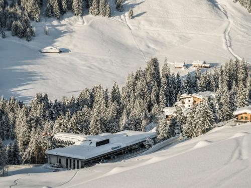 194484128 Hotel Bergkristall Zillertal - Adults Only 16 Years Plus
