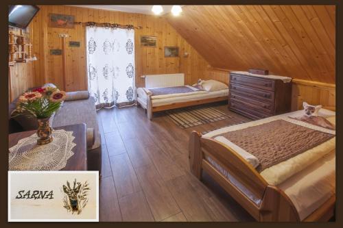 2 twin beds, 1 sofa bed