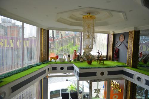 Hotel Marina City - image 2