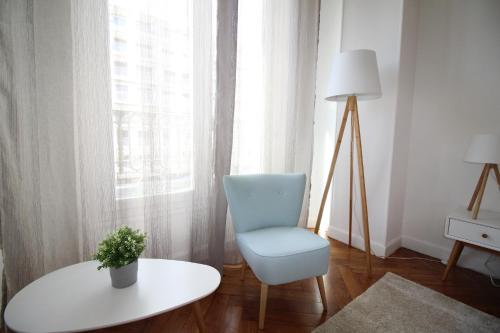 Nice Booking - Palazzo Promenade des Anglais Balcon Vue mer