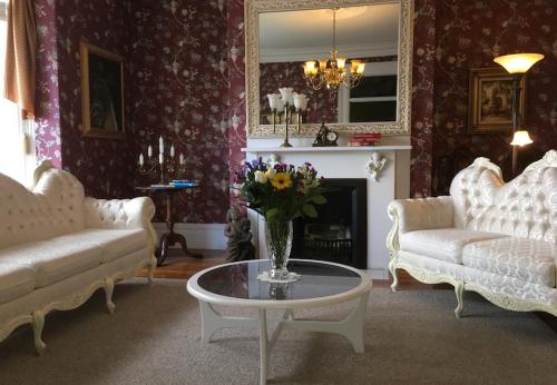 . Balmoral House Bed & Breakfast