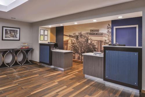 La Quinta Inn & Suites by Wyndham Newnan