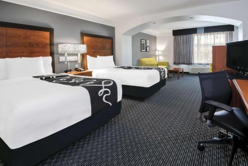 Double Junior Suite with Two Double Beds