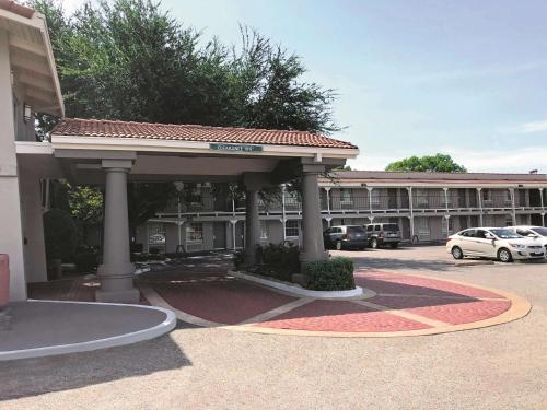 La Quinta Inn by Wyndham Dallas Uptown