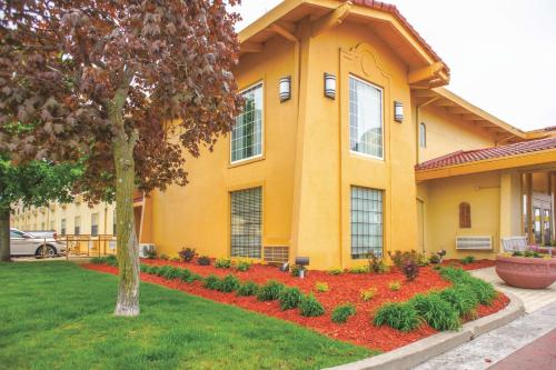 La Quinta Inn by Wyndham Moline Airport in Moline, USA
