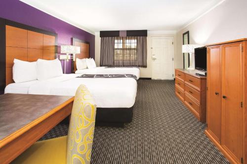 Deluxe Double Room with Two Double Beds