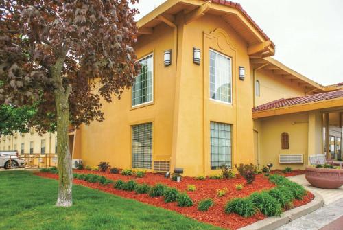 La Quinta Inn by Wyndham Moline Airport in Moline, USA